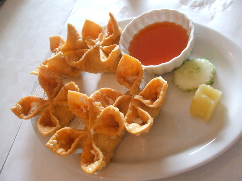 RECIPE: Sweet and spicy crab rangoons + sauce